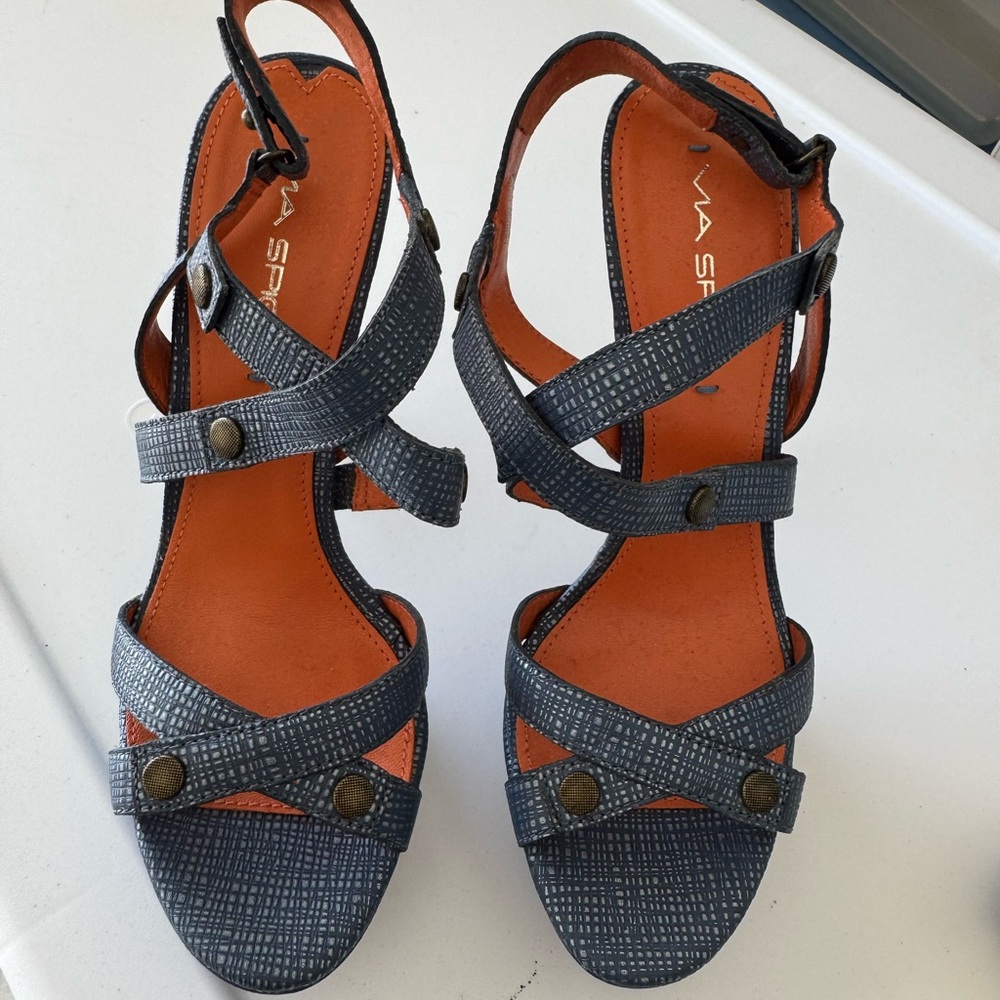 VIA SPIGA Women's Navy Sandals